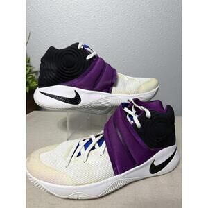Nike Kyrie 2 Kyrache 2016 White/Black-Bold Berry Size 13 819583-104